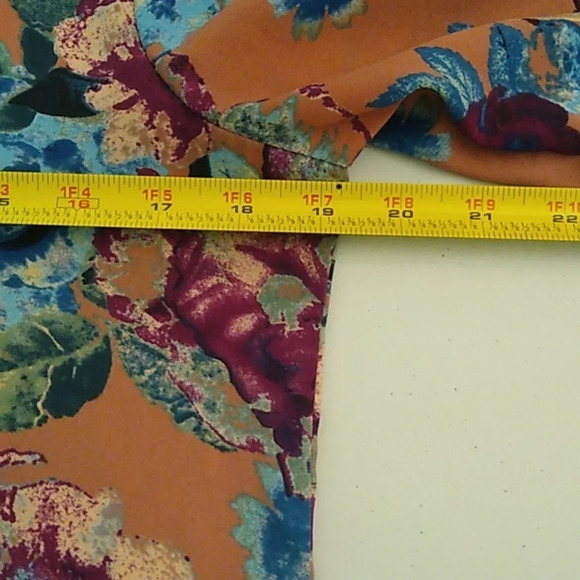 DAYTRIP FLOWY, FLORAL, COTTAGECORE BLOUSE WITH PEPLUM BACK & BELL 3/4 SLEEVES - Picture 8 of 10